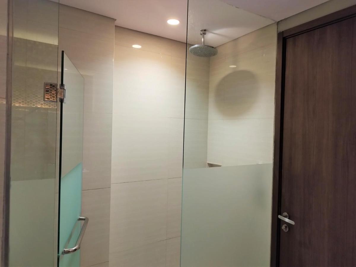 Aone Hotel Jakarta Extérieur photo