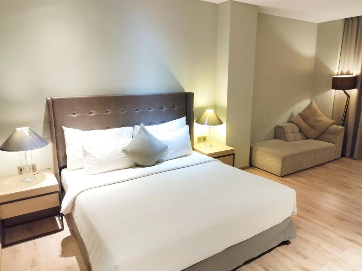 Aone Hotel Jakarta Extérieur photo