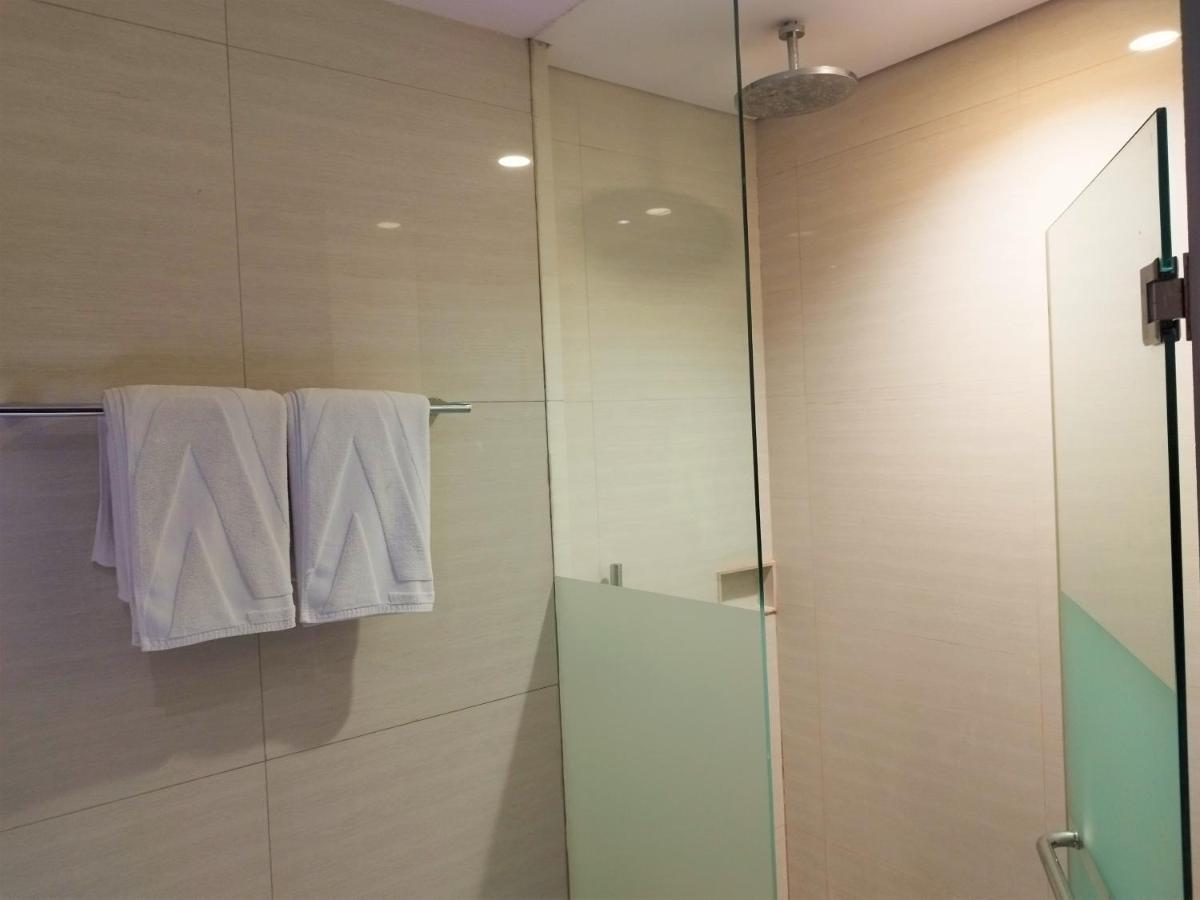 Aone Hotel Jakarta Extérieur photo
