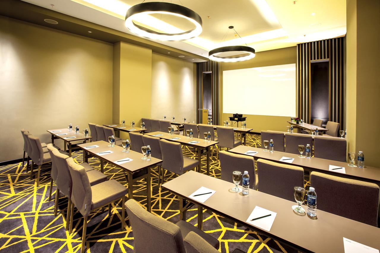 Aone Hotel Jakarta Extérieur photo